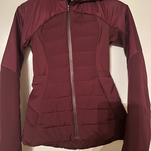 NWOT Lululemon Down for It All Jacket MAROON COLOR - Picture 3 of 11